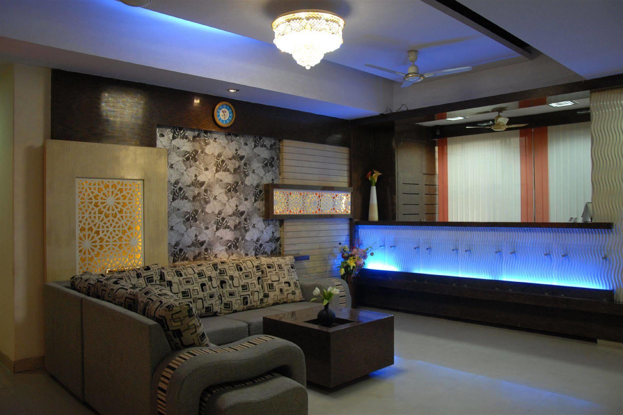 העיר בנגלור Hotel Enzo International מראה חיצוני תמונה