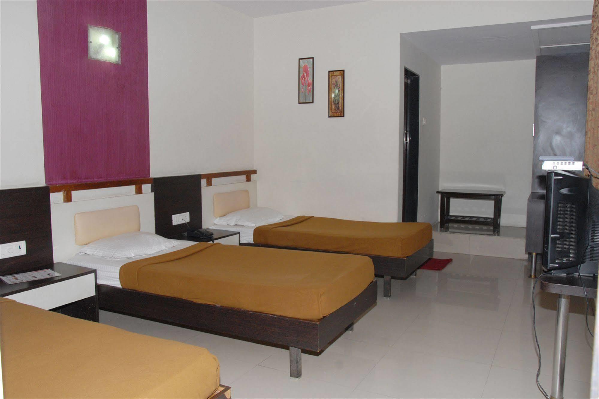העיר בנגלור Hotel Enzo International מראה חיצוני תמונה
