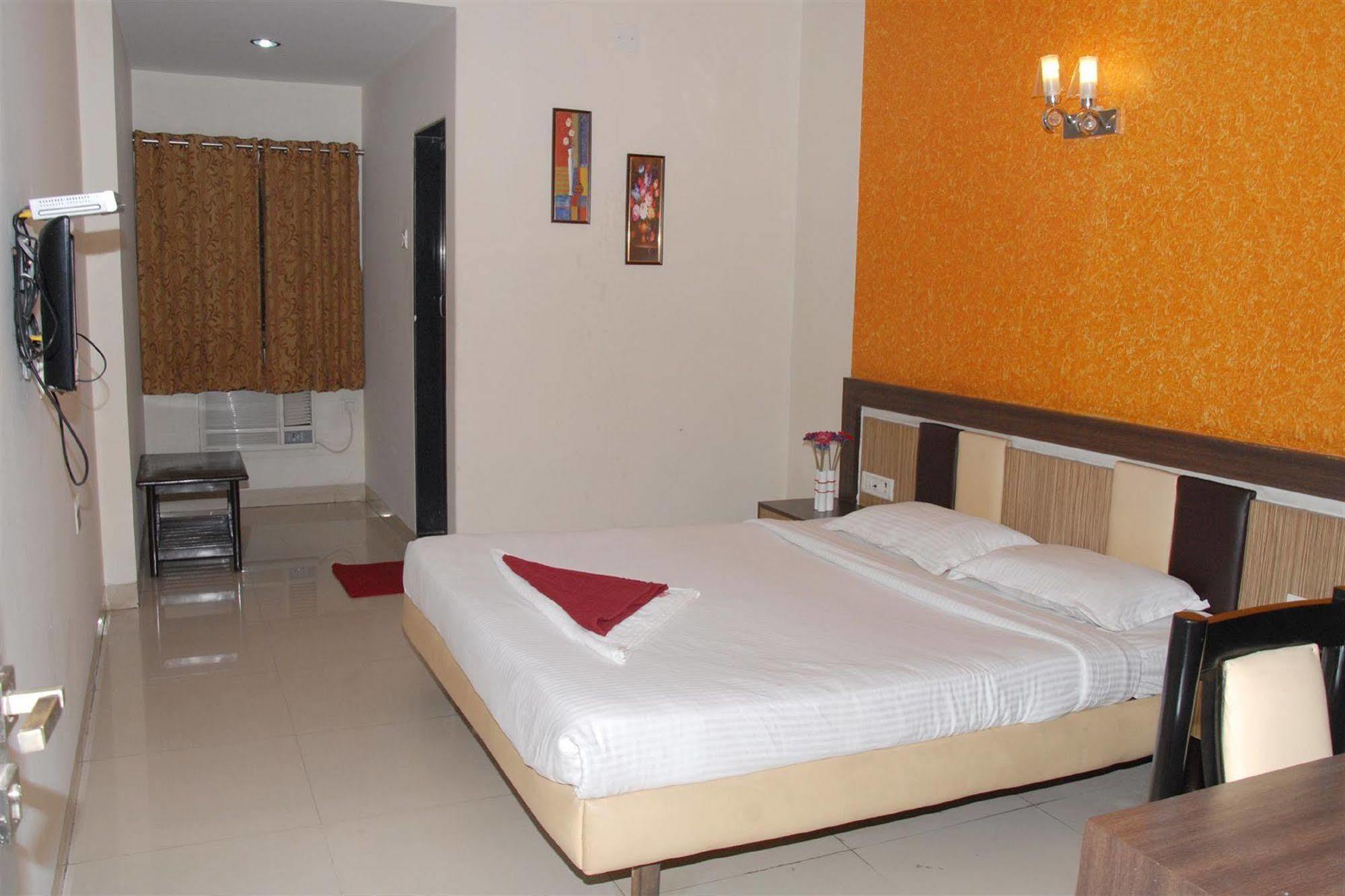 העיר בנגלור Hotel Enzo International מראה חיצוני תמונה